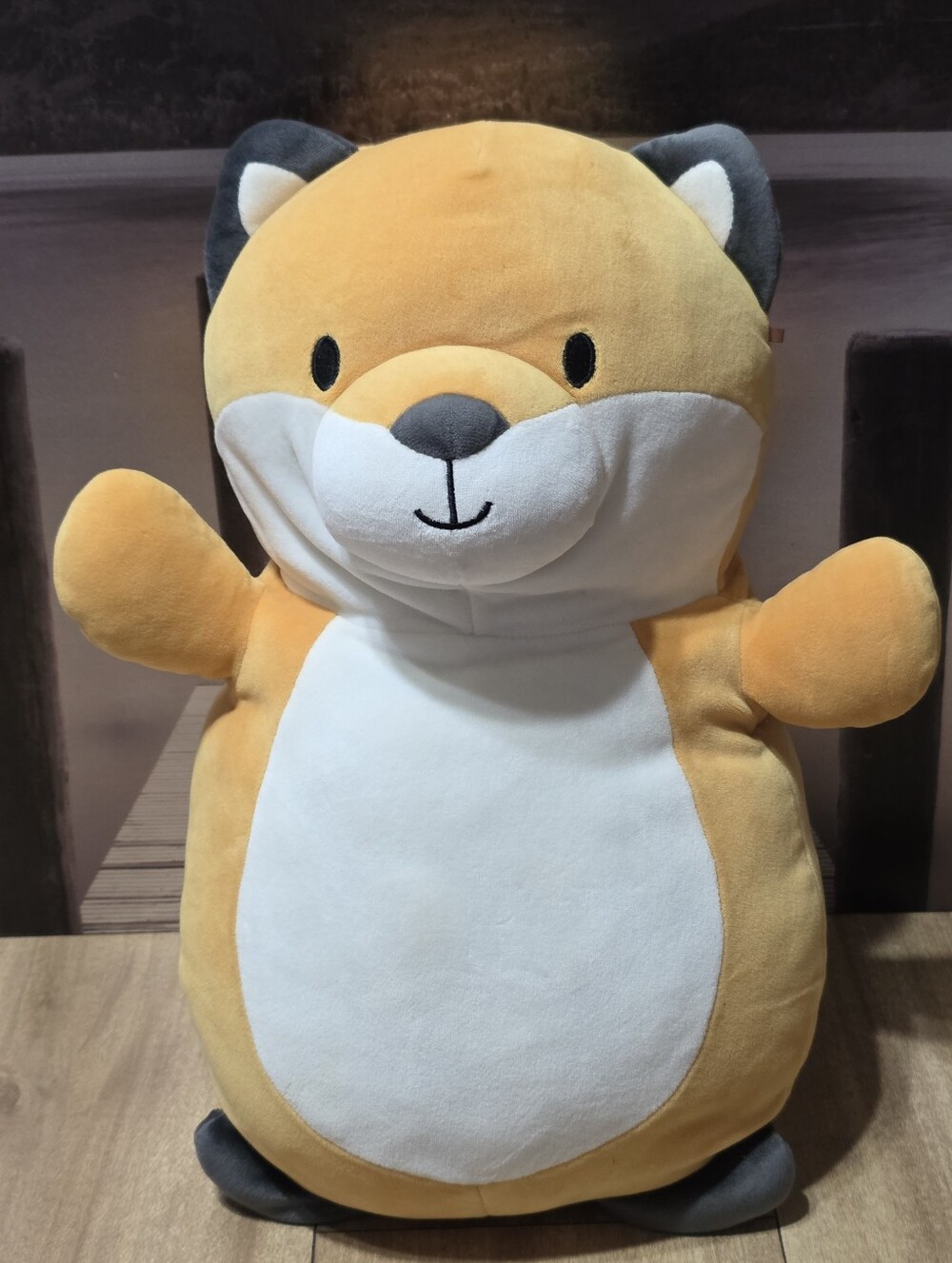 Squishmallows Bart The Fox Hug Mees Kellytoy Yellow and White Fox Plush